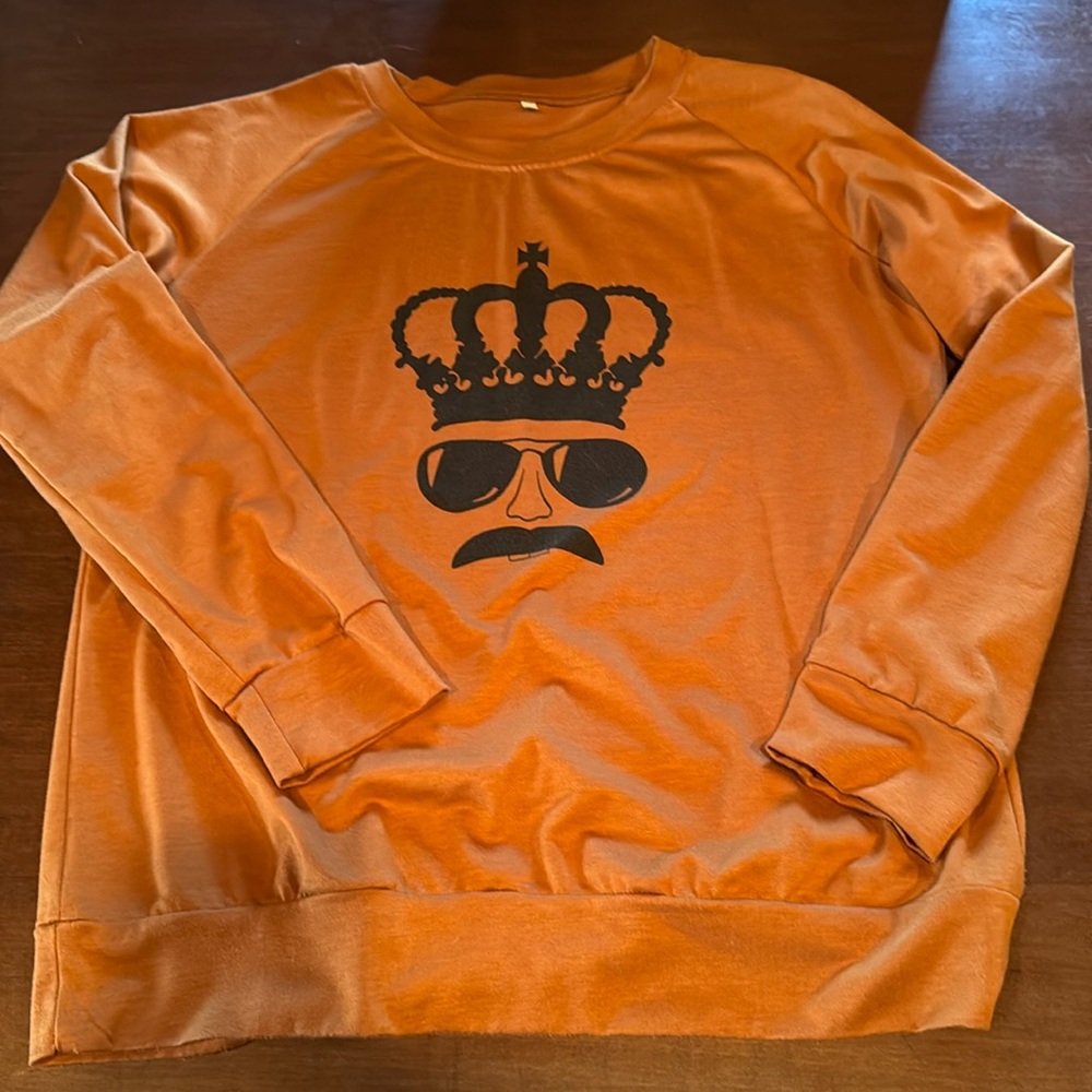 EUC Freddie Mercury Queen Sweatshirt Burnt Orange and Black Size L